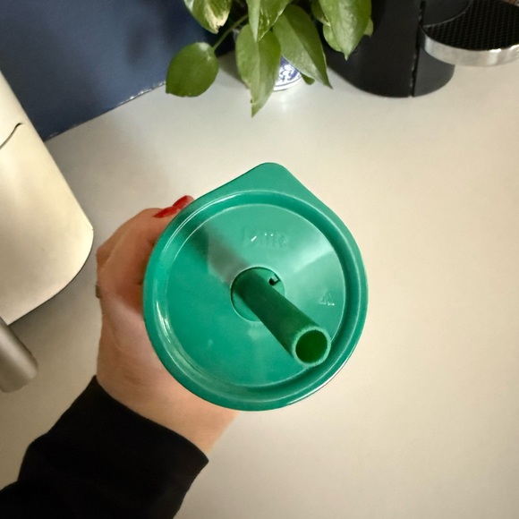 Roller Rabbit Tumbler - Picture 5 of 5